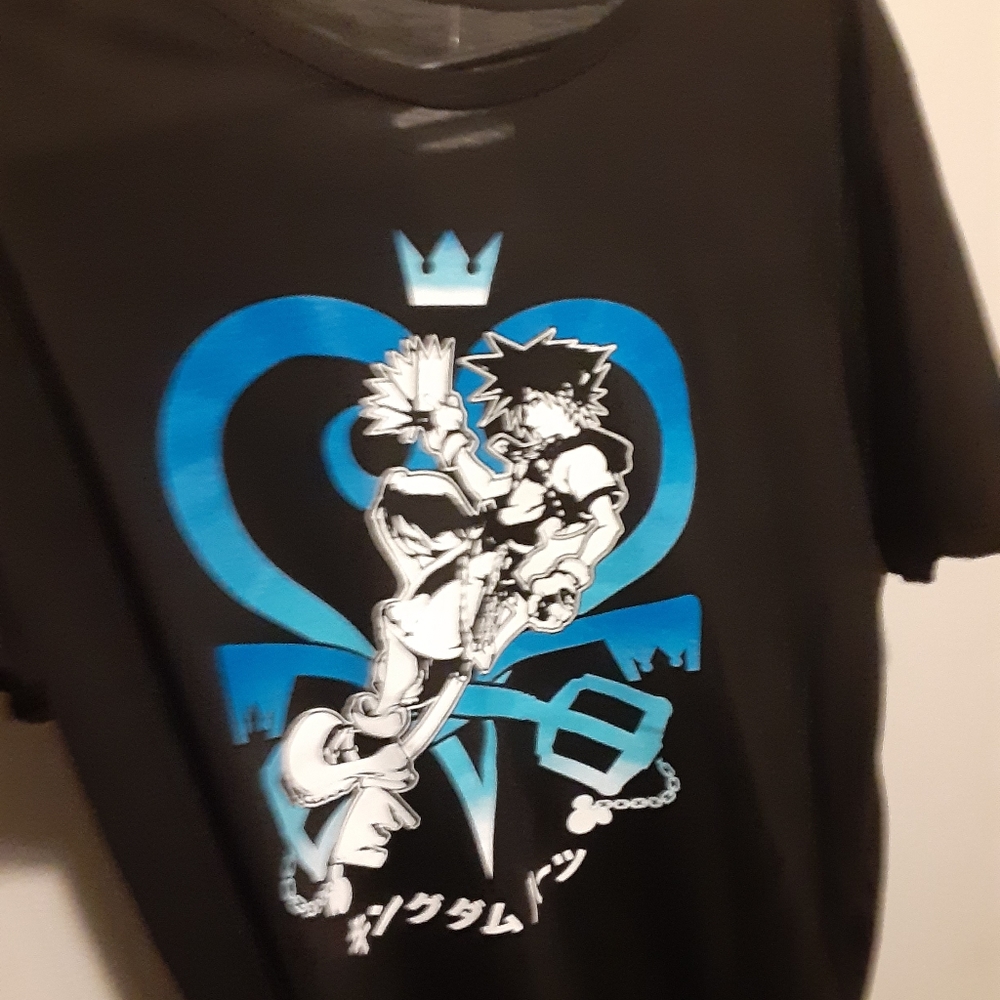 Disney kingdom hearts graphic tee